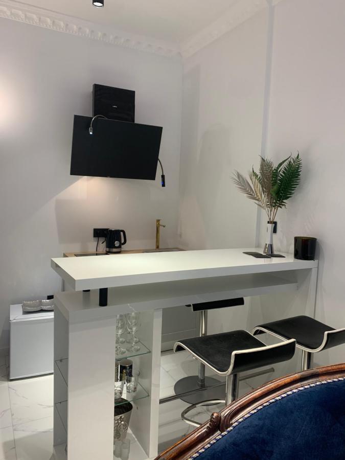 Tiltu 5 Jacuzzi Apartment كلابيدا المظهر الخارجي الصورة