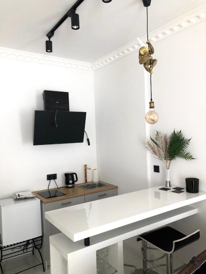 Tiltu 5 Jacuzzi Apartment كلابيدا المظهر الخارجي الصورة